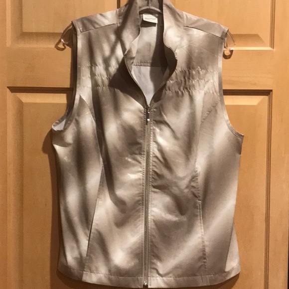 Zenergy by Chico’s Tan Tailored Satin Vest - Picture 1 of 6